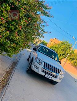 فۆرد ئێکسپلۆرەر